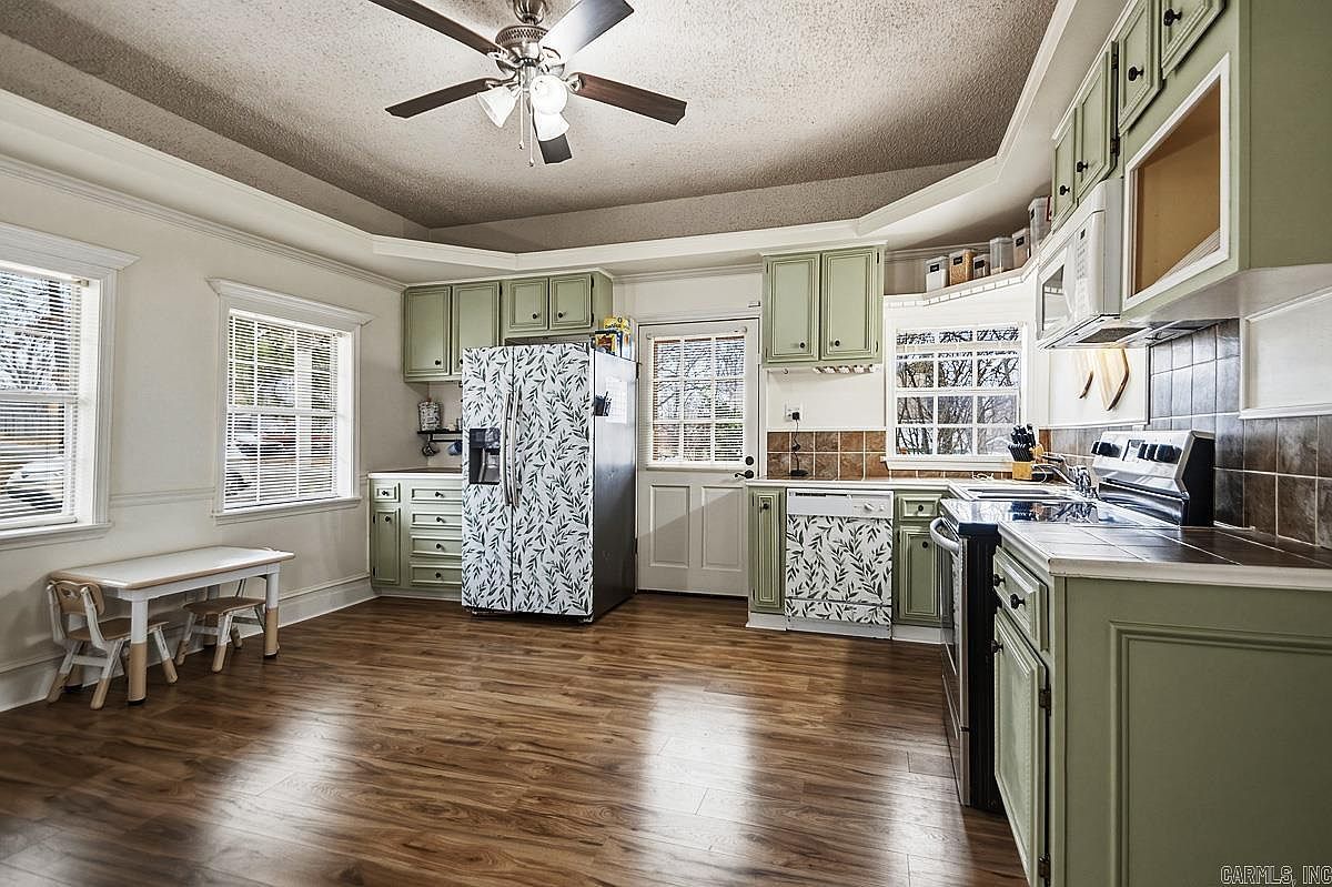 523 Grandview St Sherwood, AR 72120  | Single Family