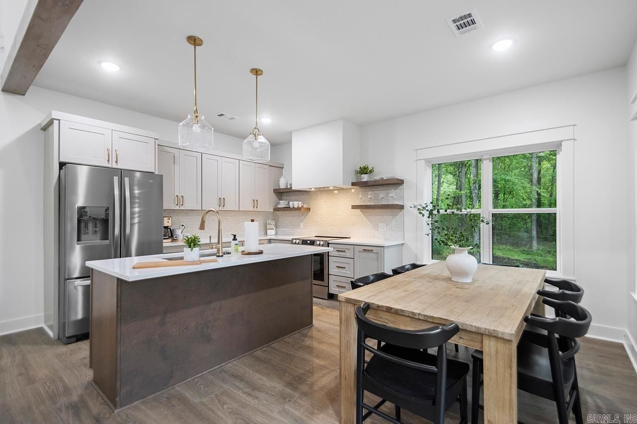 193 & 197 Sunshine Ln Pangburn, AR 72121  | Multi Family