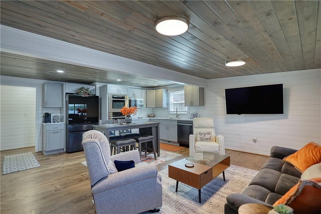 480 Friar Tuck Cir Covington, GA 30014  | Single Family