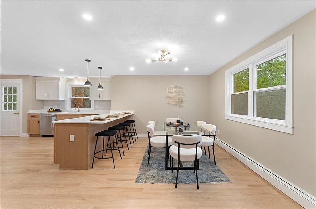 75 Walnut Rd North Kingstown, RI 02852  | Single Family