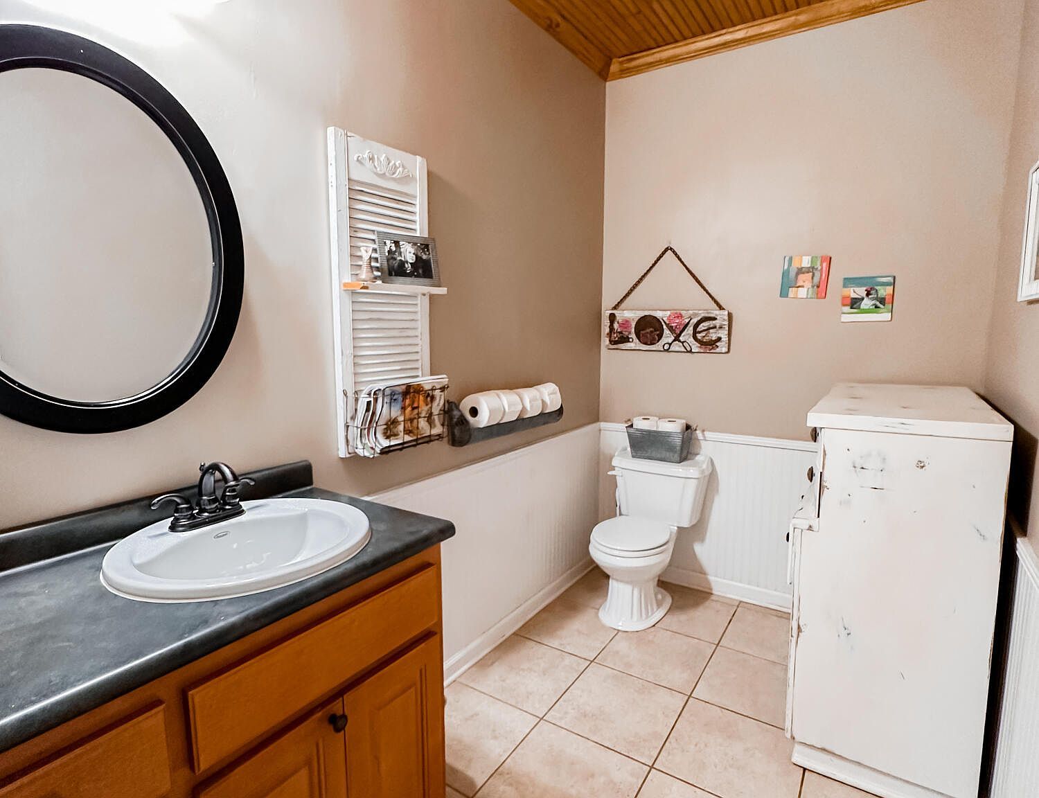 261 Bunker Hill Rd Columbus, MS 39705 | Single Family