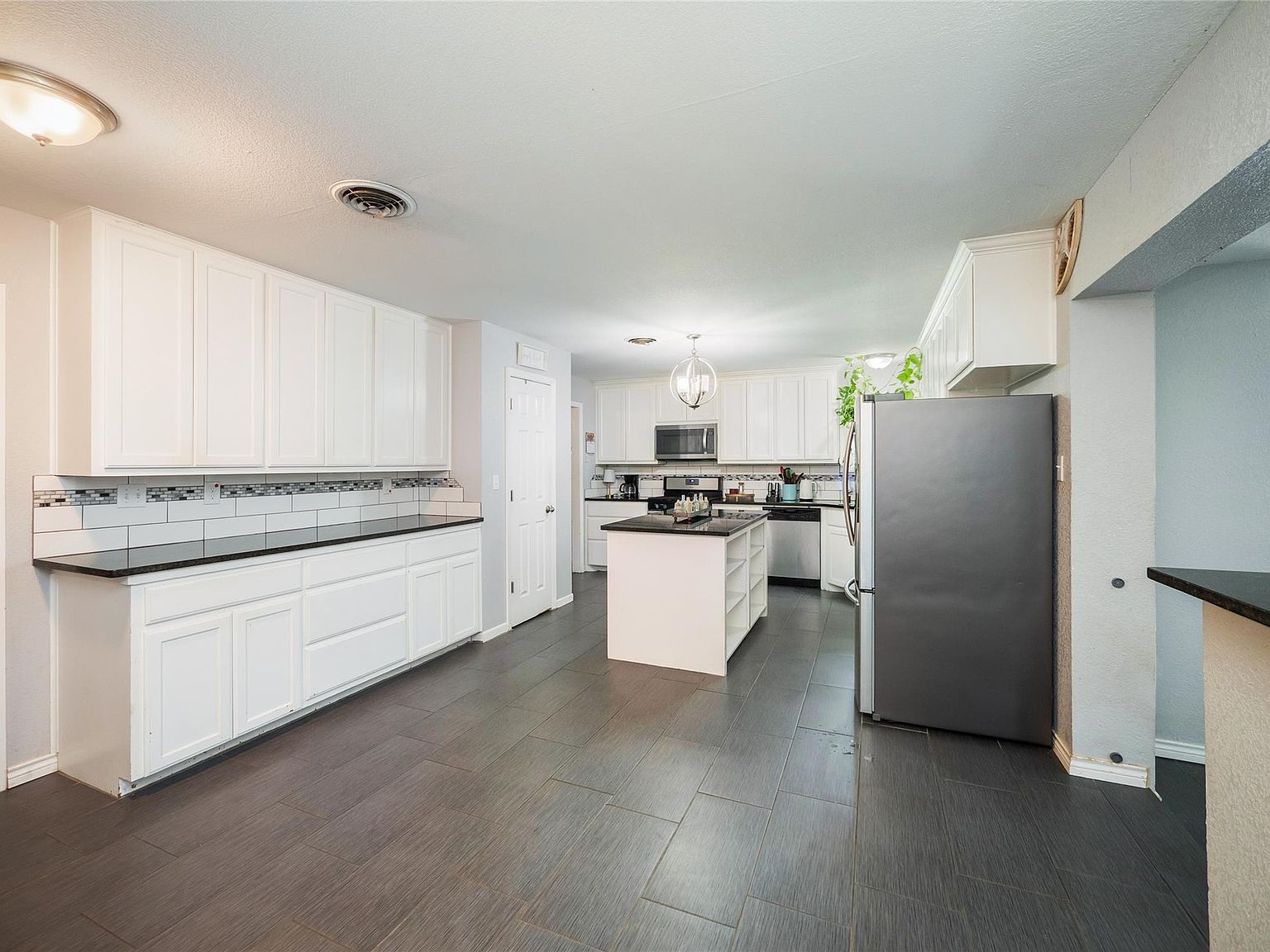 1806 Murray Ave Rockdale, TX 76567 | Single Family