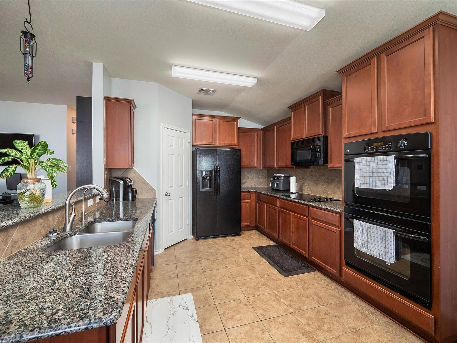 6107 Sue Anne Dr Killeen, TX 76542 | Single Family