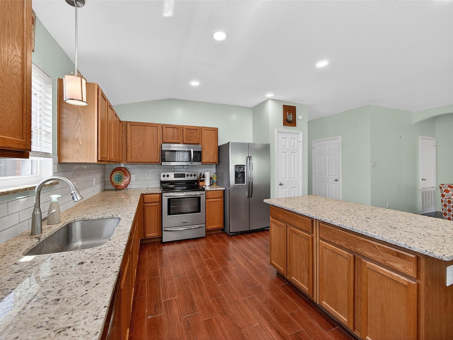 412 Emma Rose Trl Leander, TX 78641  | Single Family