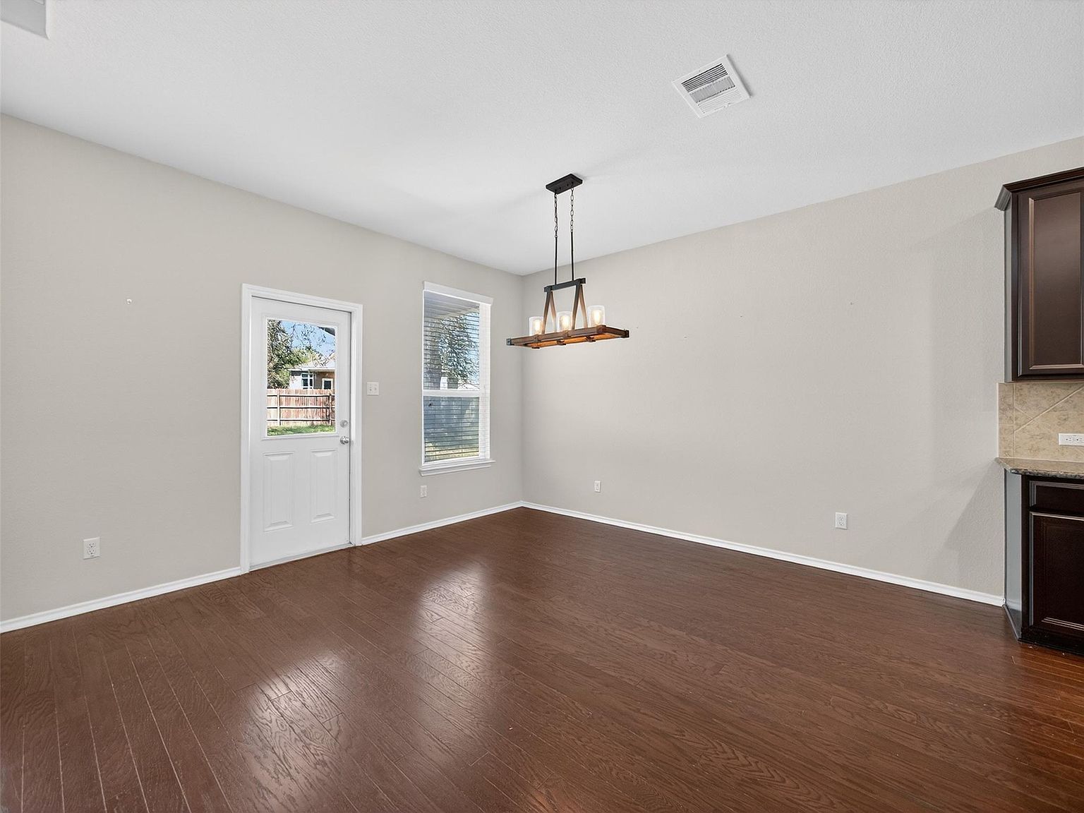 625 Sierra Mar Loop Leander, TX 78641  | Single Family