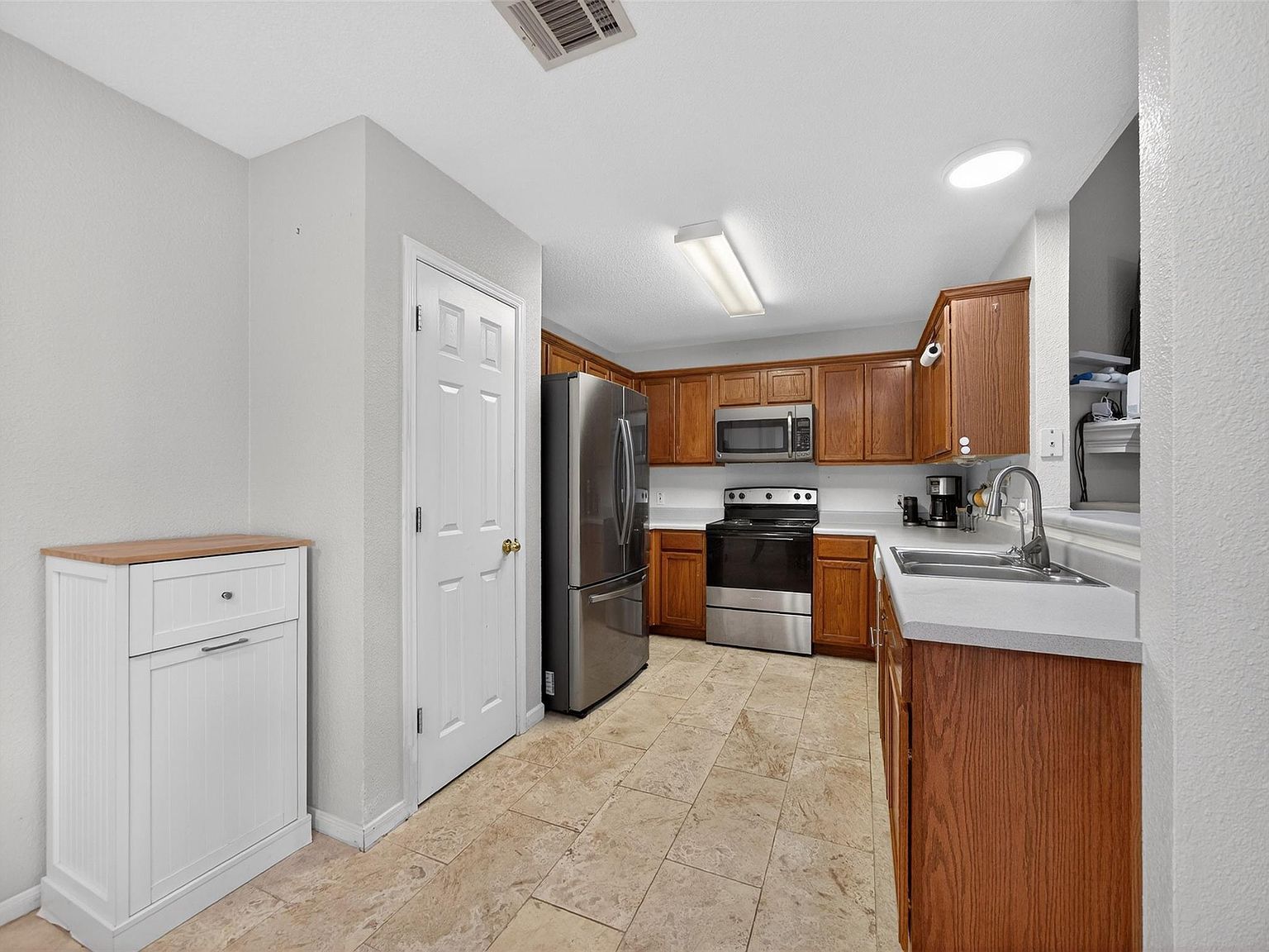 103 Songbird Ct Cedar Creek, TX 78612 | Single Family