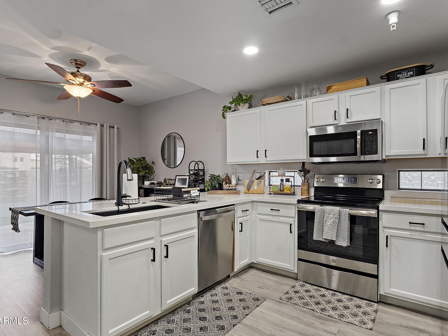 1070 E Sunburst Ln Tempe, AZ 85284  | New build