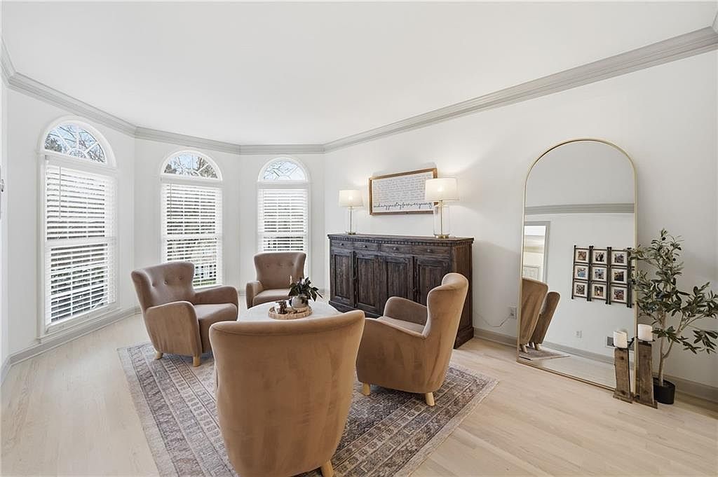 207 Cedarhurst Dr Canton, GA 30115 | Single Family