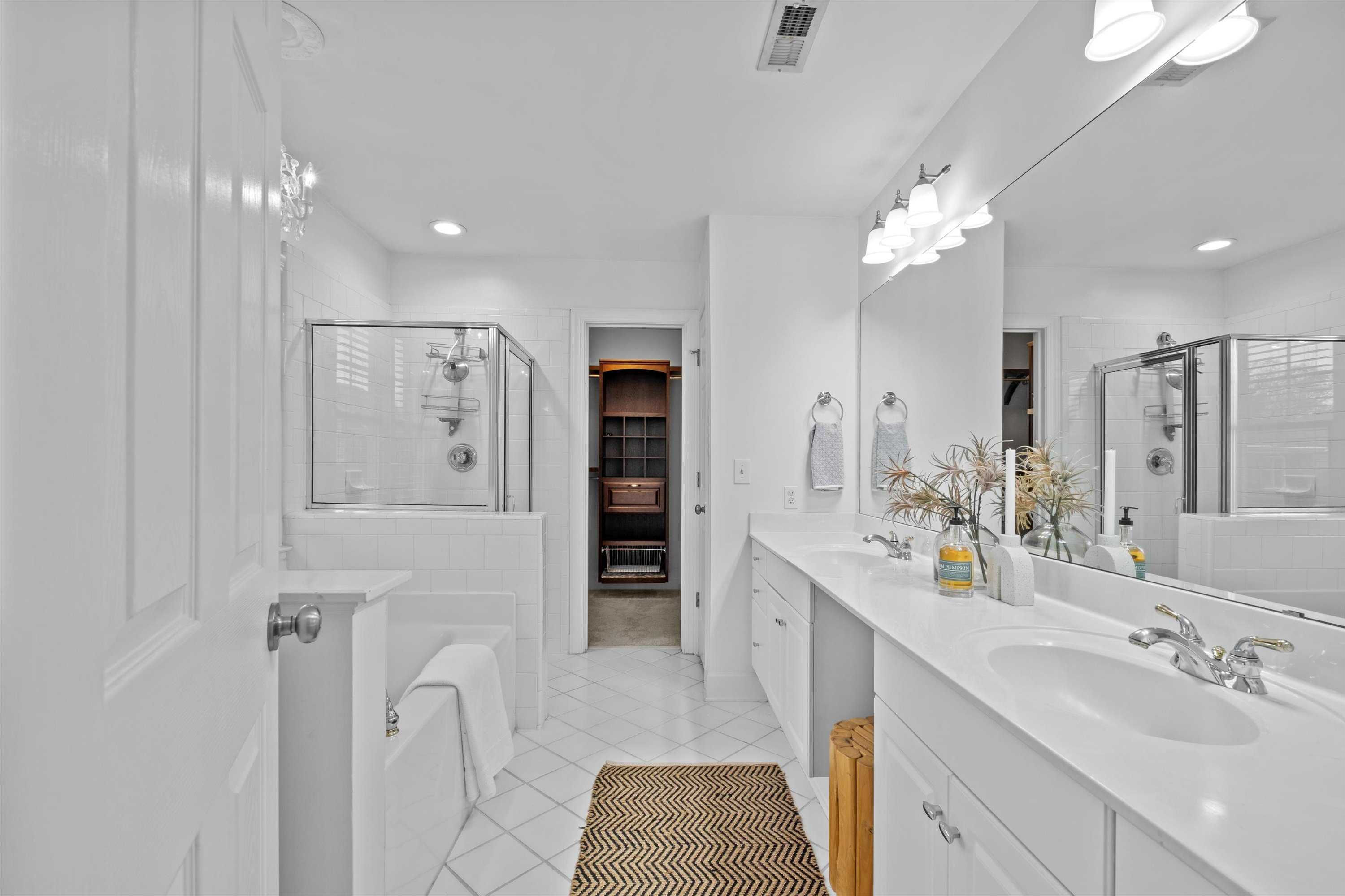 2424 Sloane Square Way, Charlotte, NC, USA, 28211  | Town Home