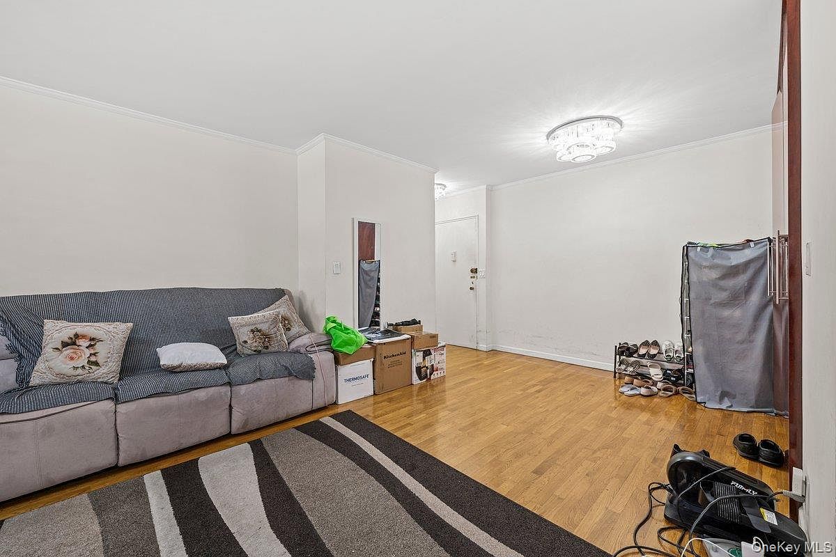 6135 98th St APT 8D Rego Park, NY 11374 | Condominium