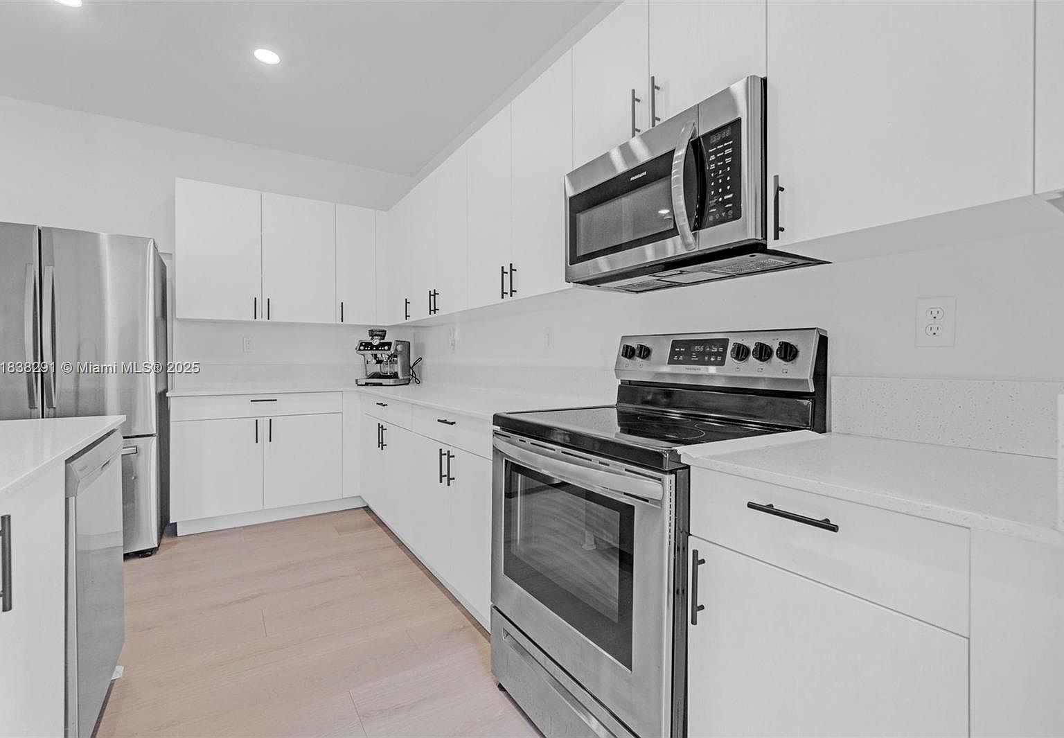 14864 SW 163rd Ter Miami, FL 33187  | Single Family