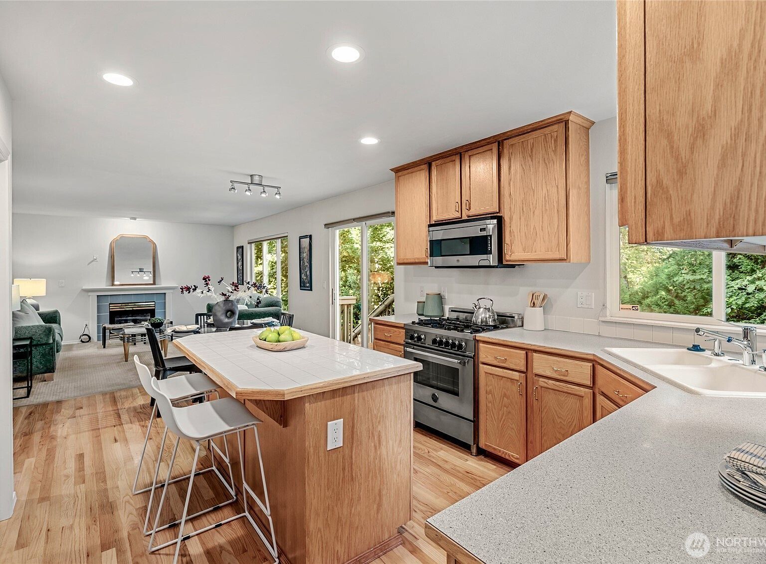 625 191st St SW Lynnwood, WA 98036 | Single Family