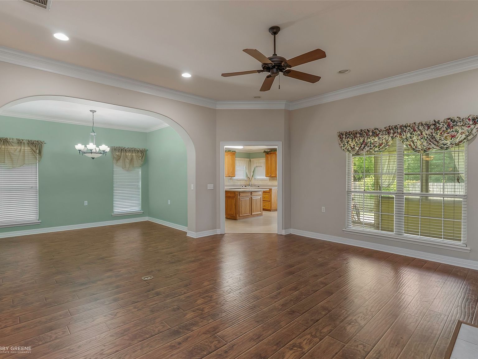 102 Willow Lake Blvd Bossier City, LA 71111  | Single Family