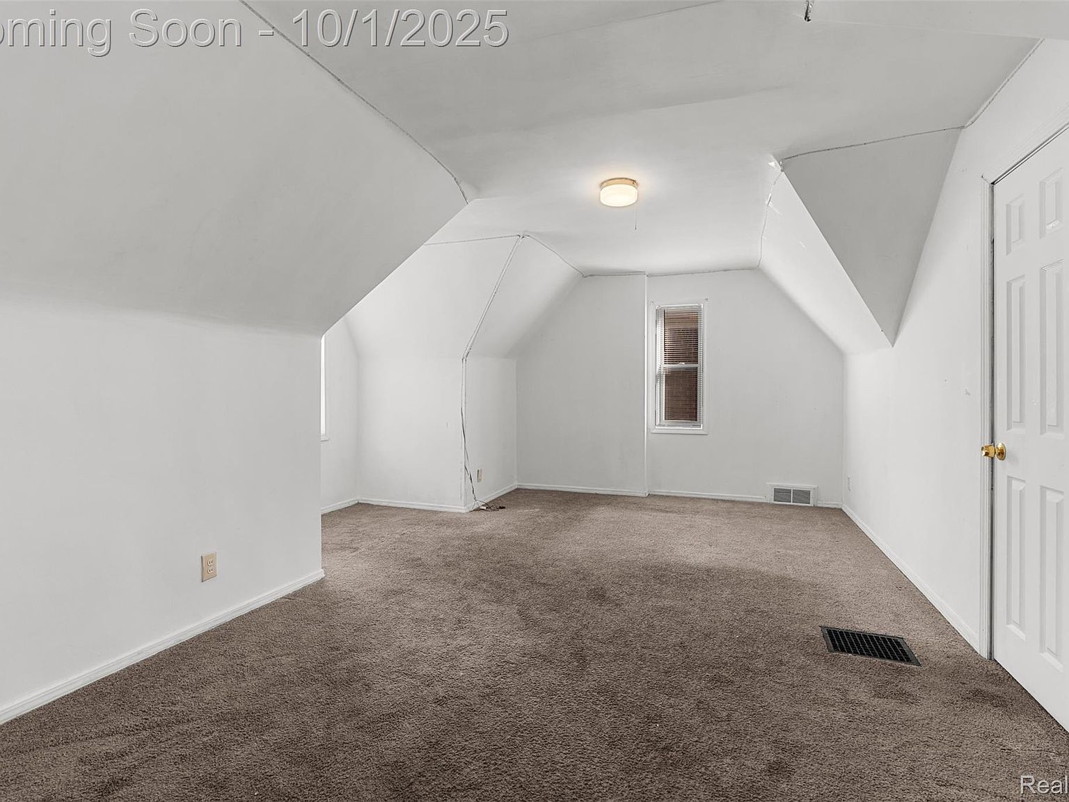 16825 Manor St Detroit, MI 48221  | Single Family