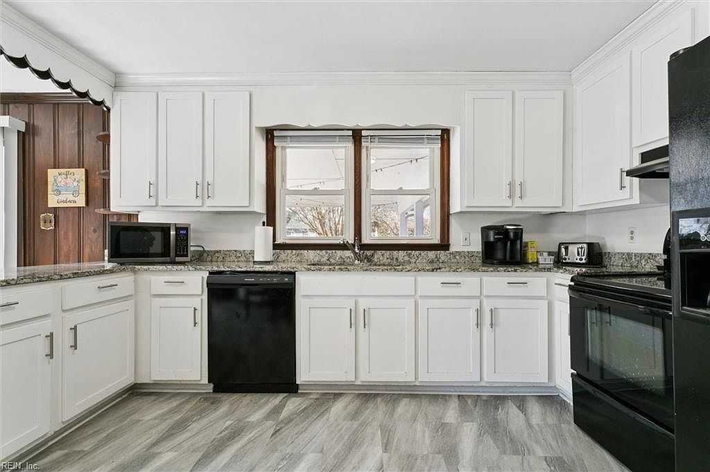 66 Cline Dr Hampton, VA 23666  | Single Family