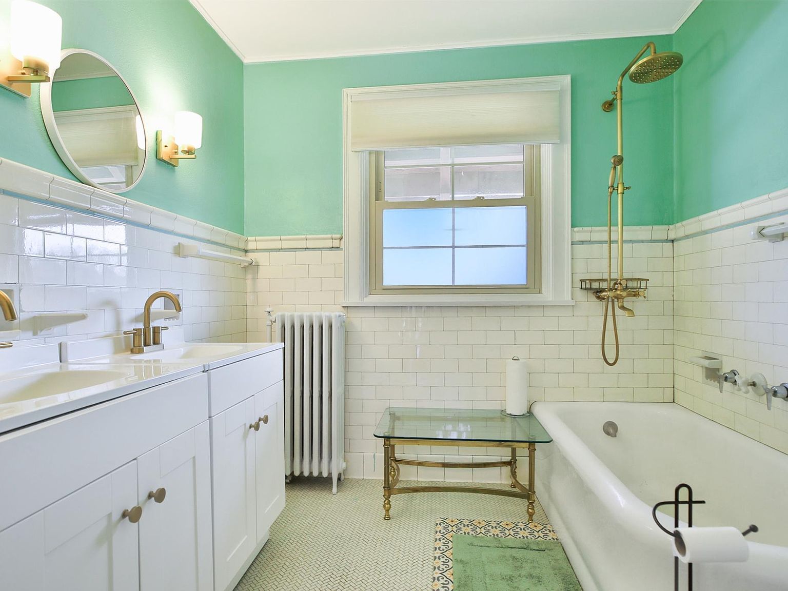 929 Elm Ave E Waseca, MN 56093  | Single Family