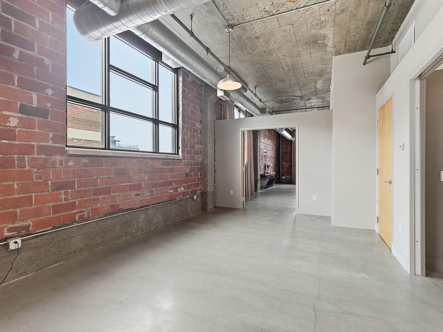 718 Washington Ave N Suite 503 Minneapolis, MN 55401  | Condominium