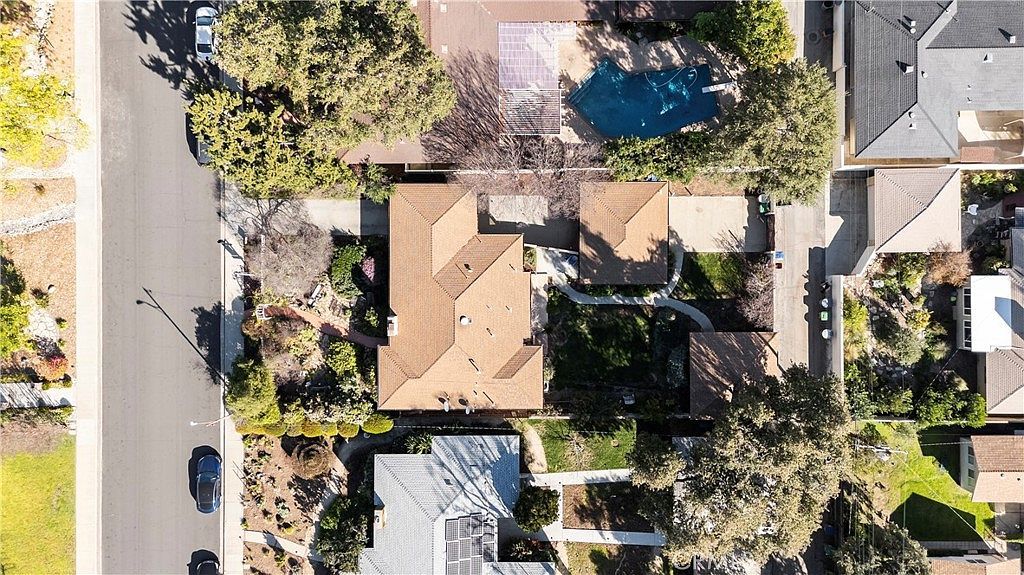 754 W 9th St Claremont, CA 91711  | Single Family