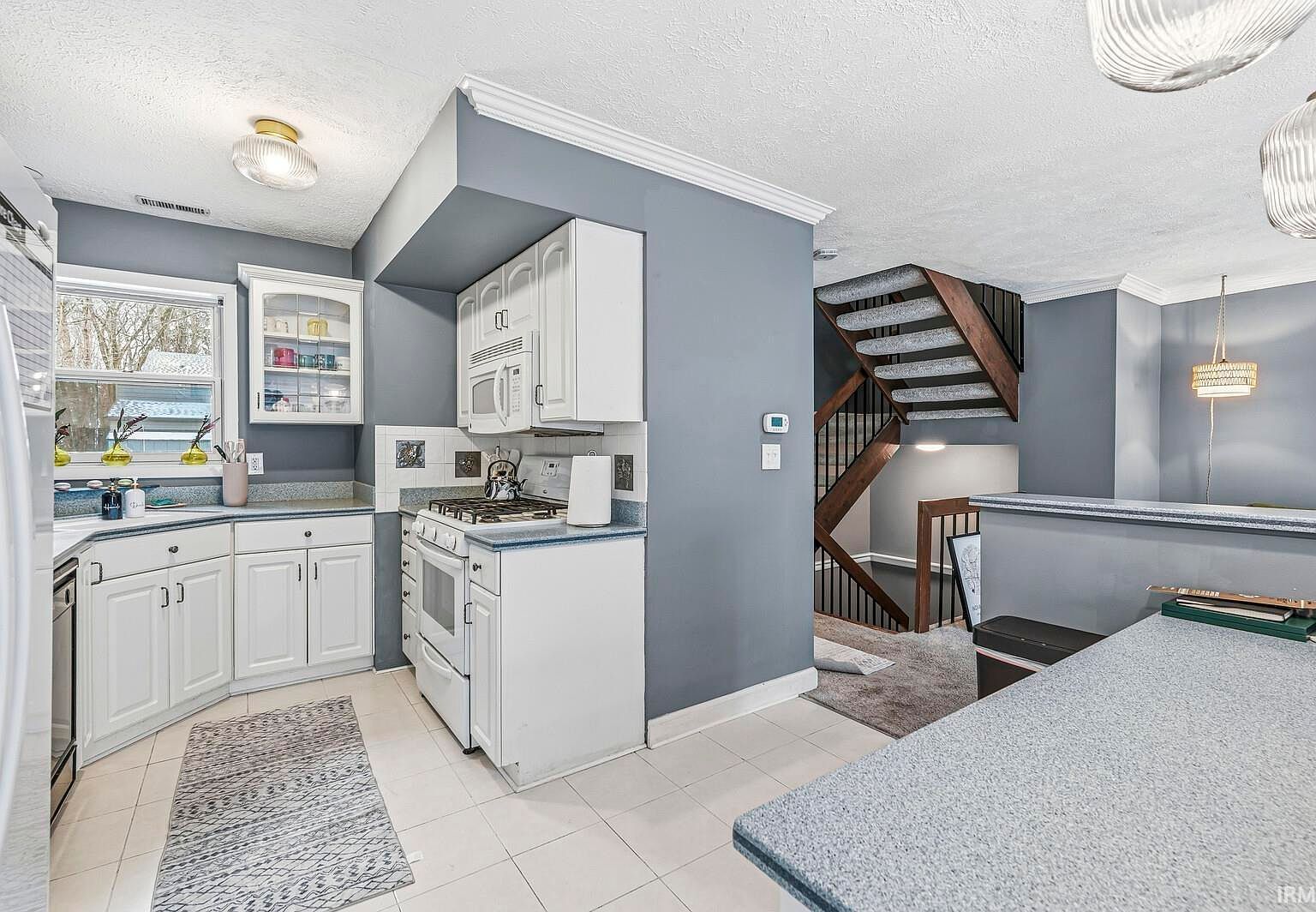 2049 N Trailridge Dr Mishawaka, IN 46544  | Condominium