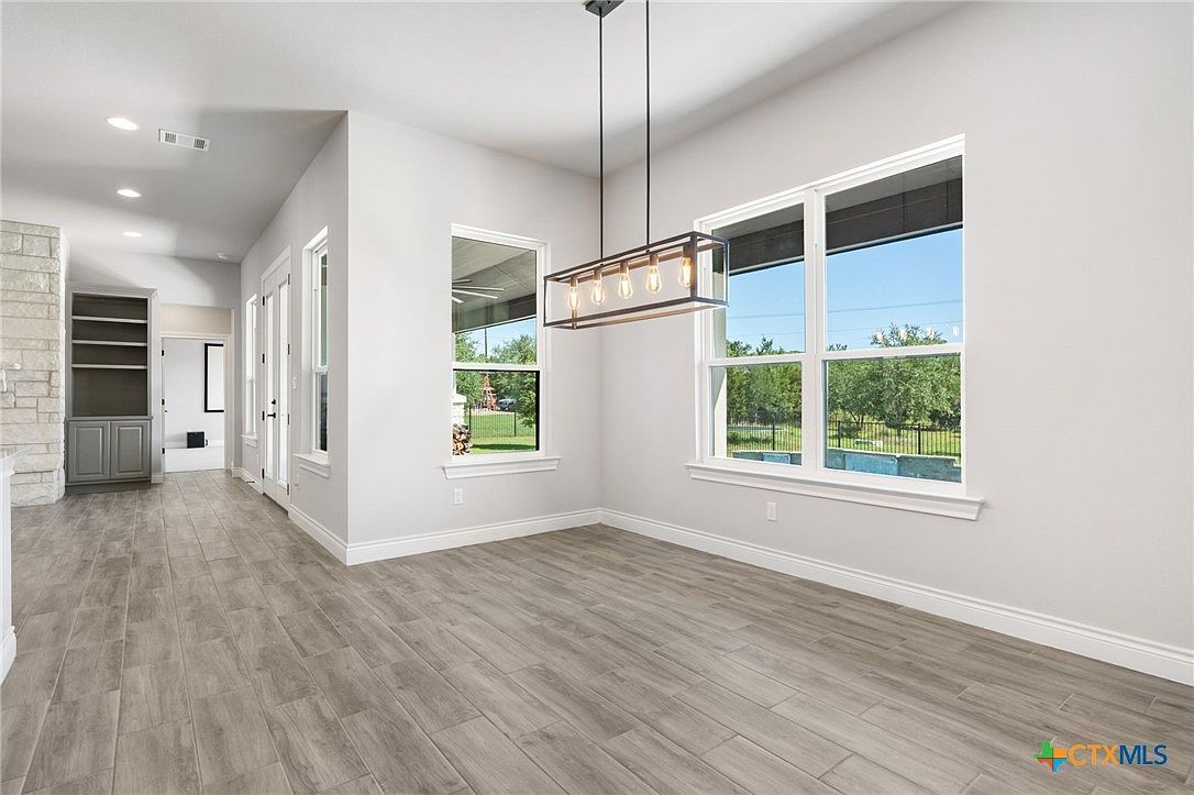 416 Buffalo Trl Liberty Hill, TX 78642  | Single Family