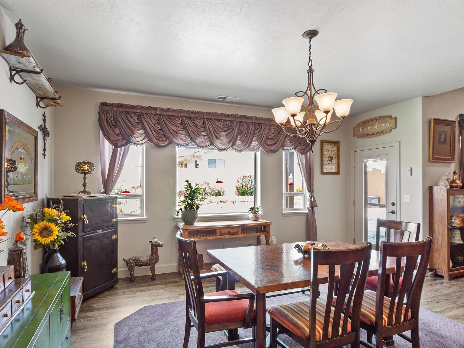 2642 Moss Agate Ln Grand Junction, CO 81506  | Single Family