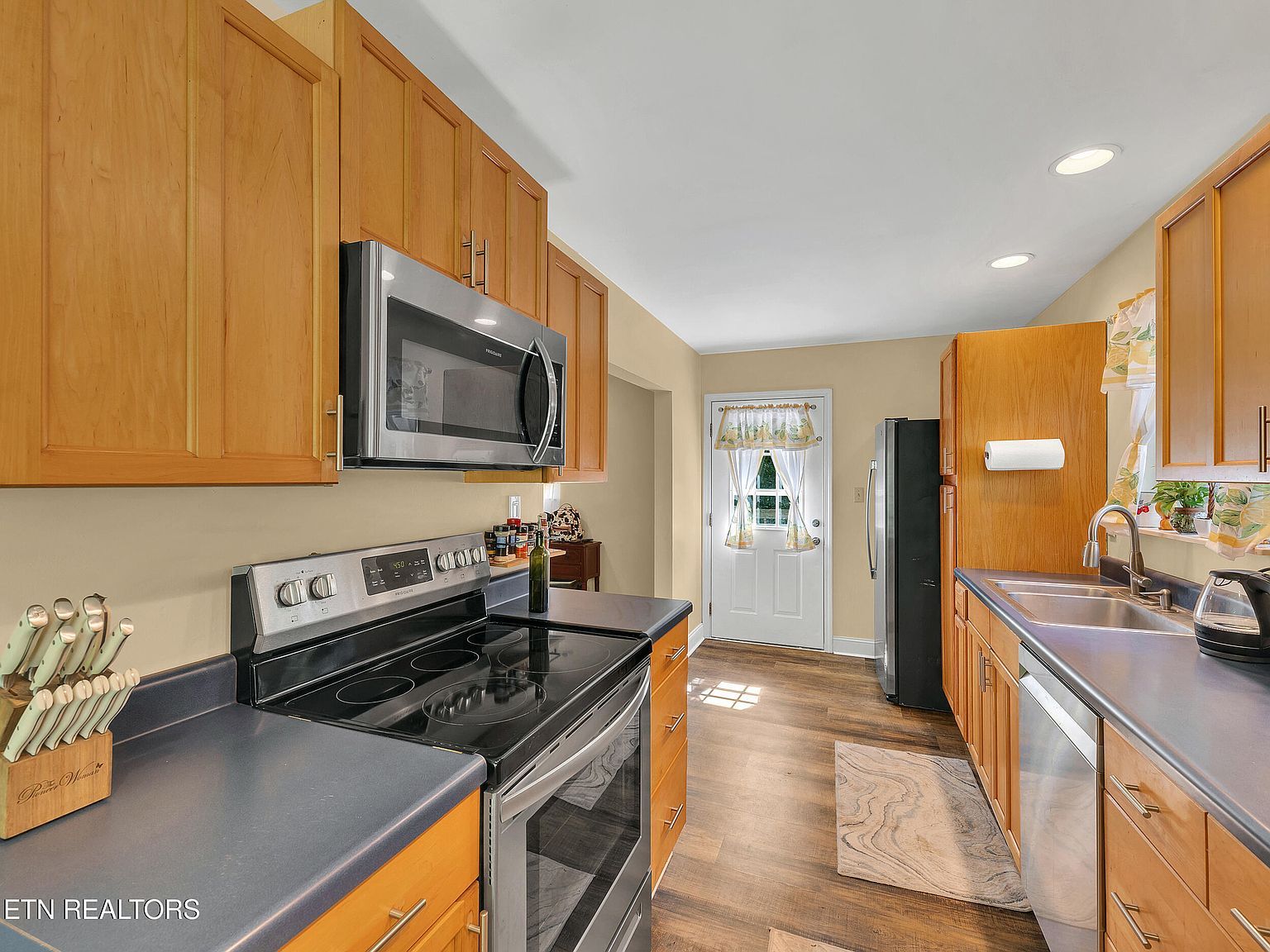 6923 Hurst Ln Knoxville, TN 37918 | Single Family