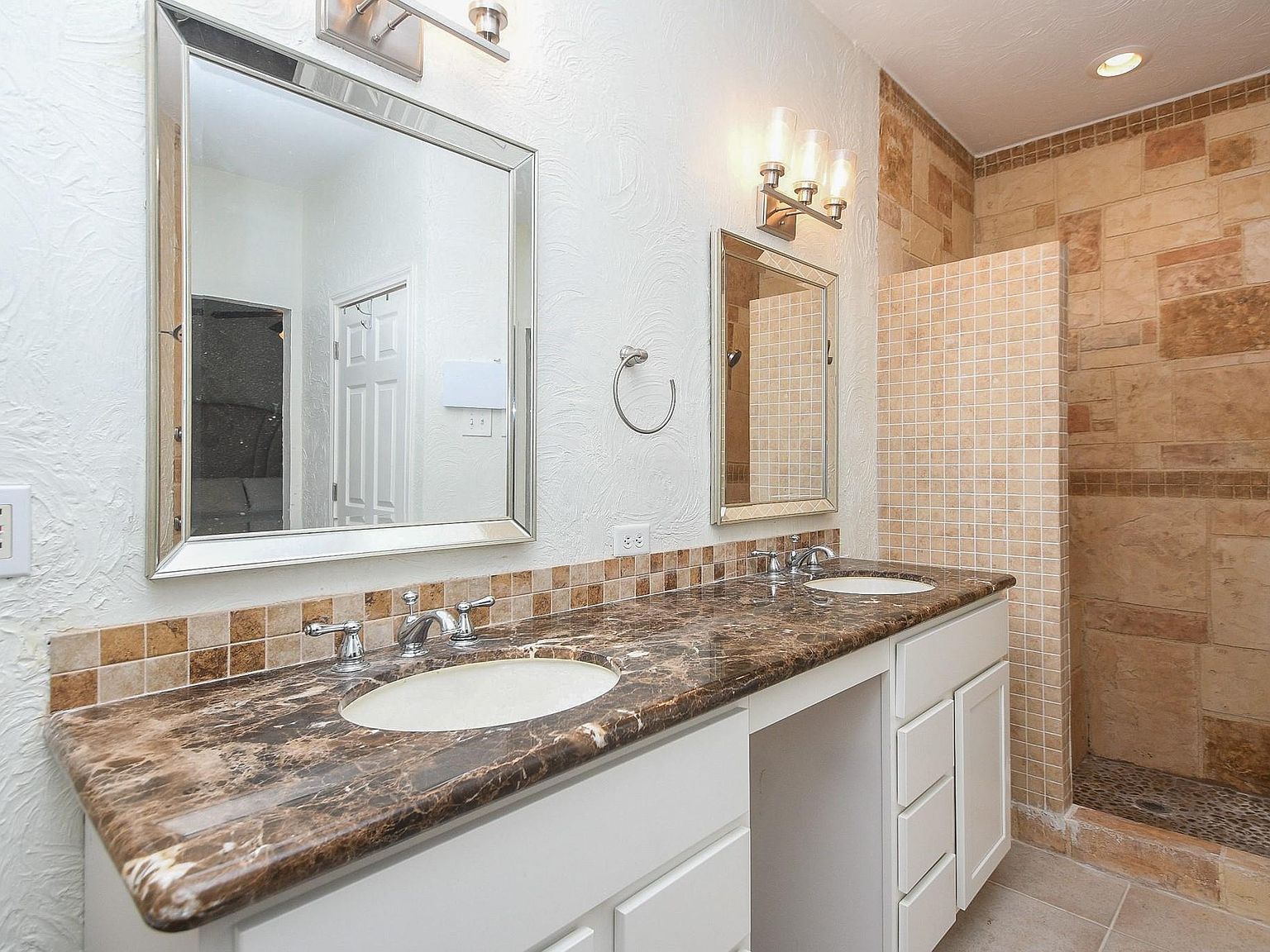 6617 Tournament Dr Houston, TX 77069  | Single Family