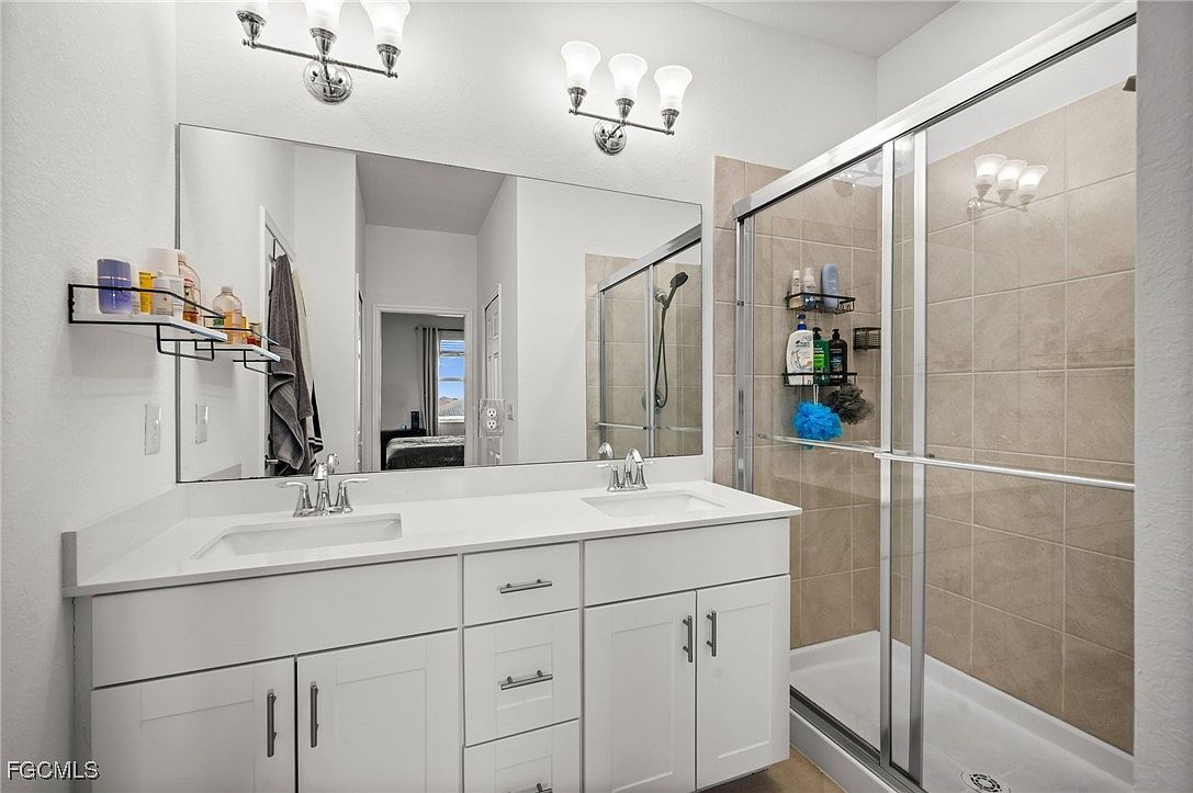 2830 Blossom Way Naples, FL 34120 | New build