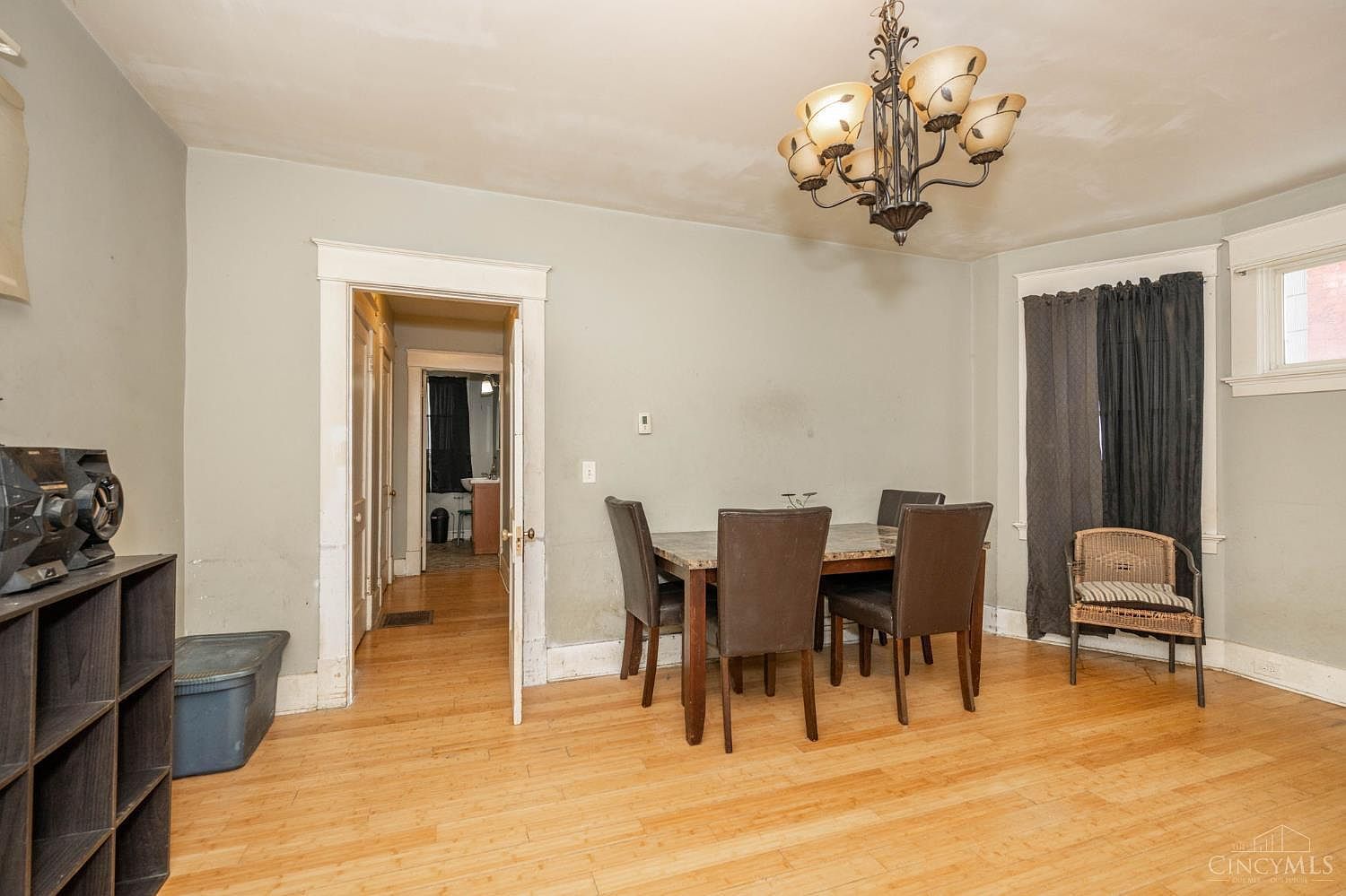 836 Harris Ave Cincinnati, OH 45205  | Single Family