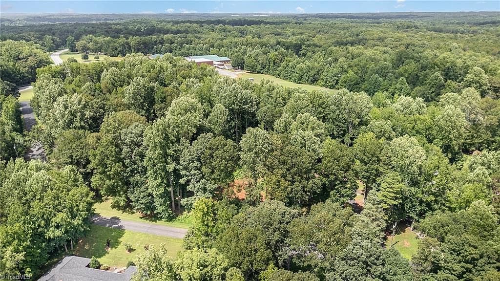 171 Lakeview Dr Mocksville, NC 27028  | Land/Lot