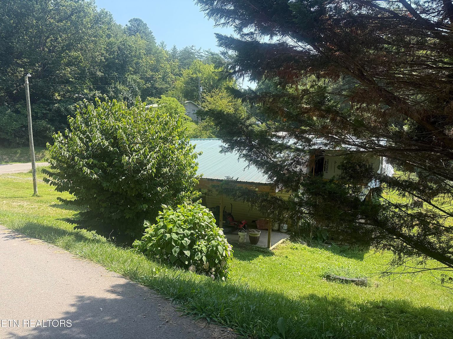 4040 Camp Hollow Rd Sevierville, TN 37876 | Single Family