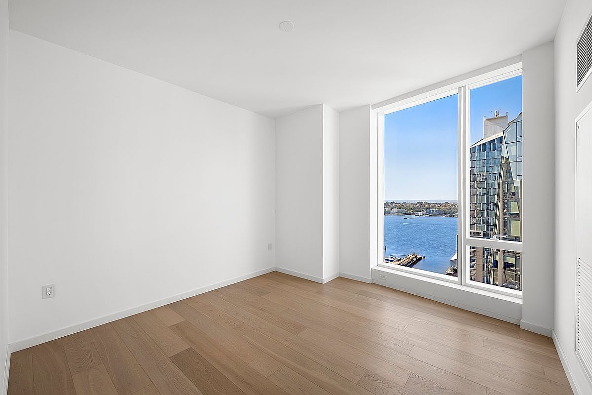 1 W End Ave APT 26G New York, NY 10023  | Condominium