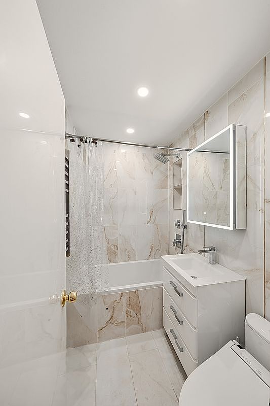 1577 E 17th St APT 2F Brooklyn, NY 11230 | Condominium