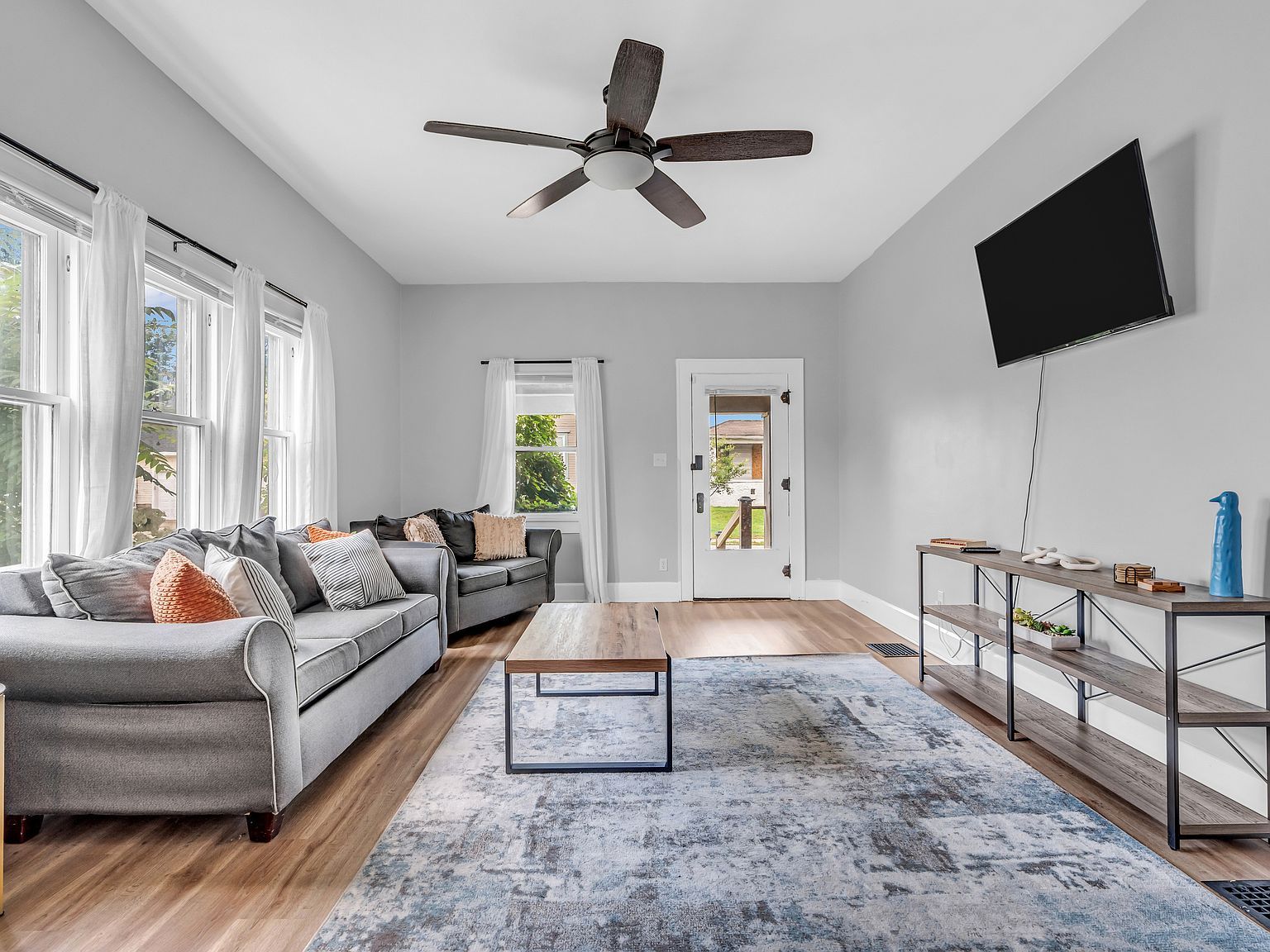 517 Weghorst St Indianapolis, IN 46203  | Single Family