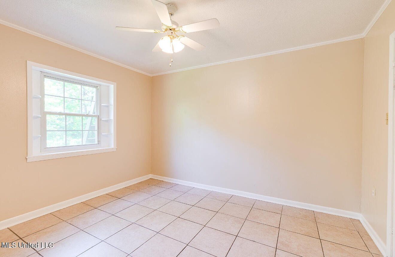 522 Southgate Rd Hattiesburg, MS 39401  | Single Family