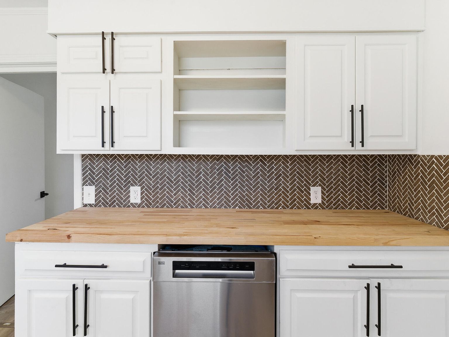 408 Main St Ellisville, MS 39437 | Single Family