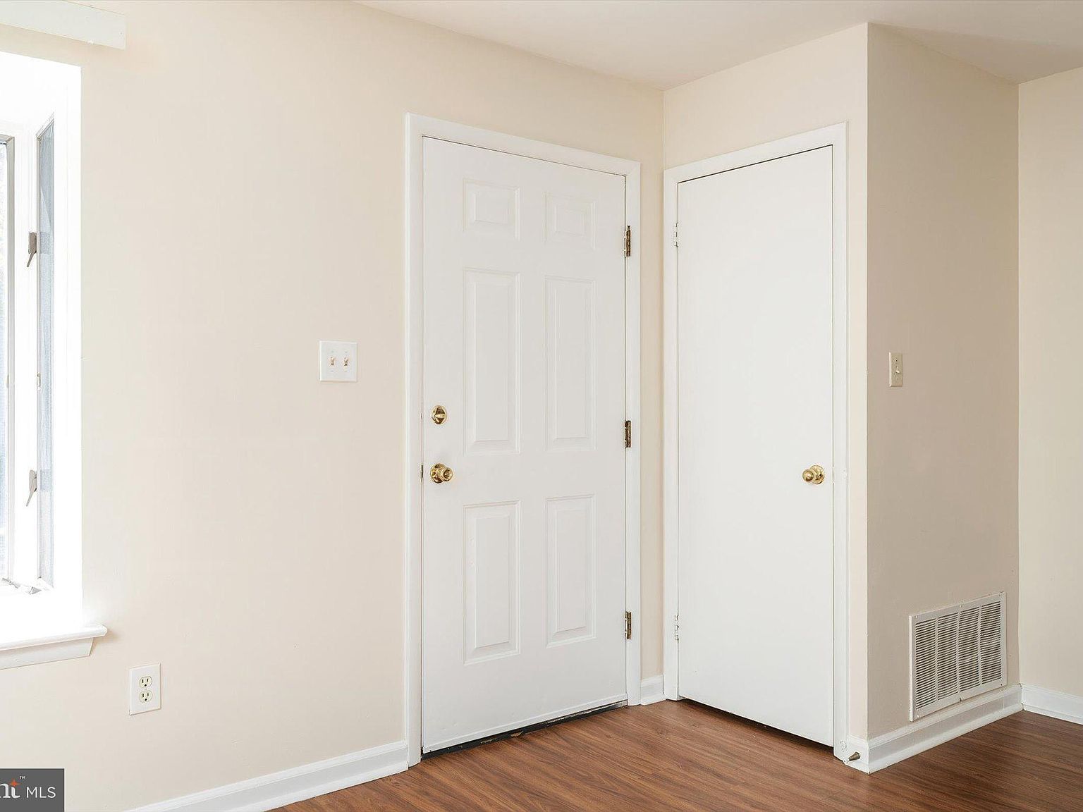 182 Jonathan Dayton Ct Princeton, NJ 08540  | New build