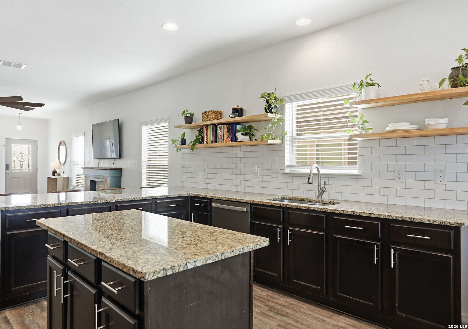 367 Hunters Rnch E San Antonio, TX 78253  | Single Family