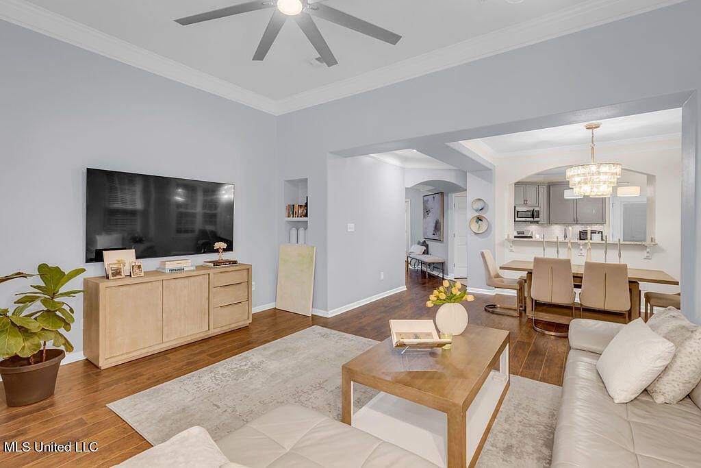 2252 Beach Dr APT 206 Gulfport, MS 39507 | Condominium