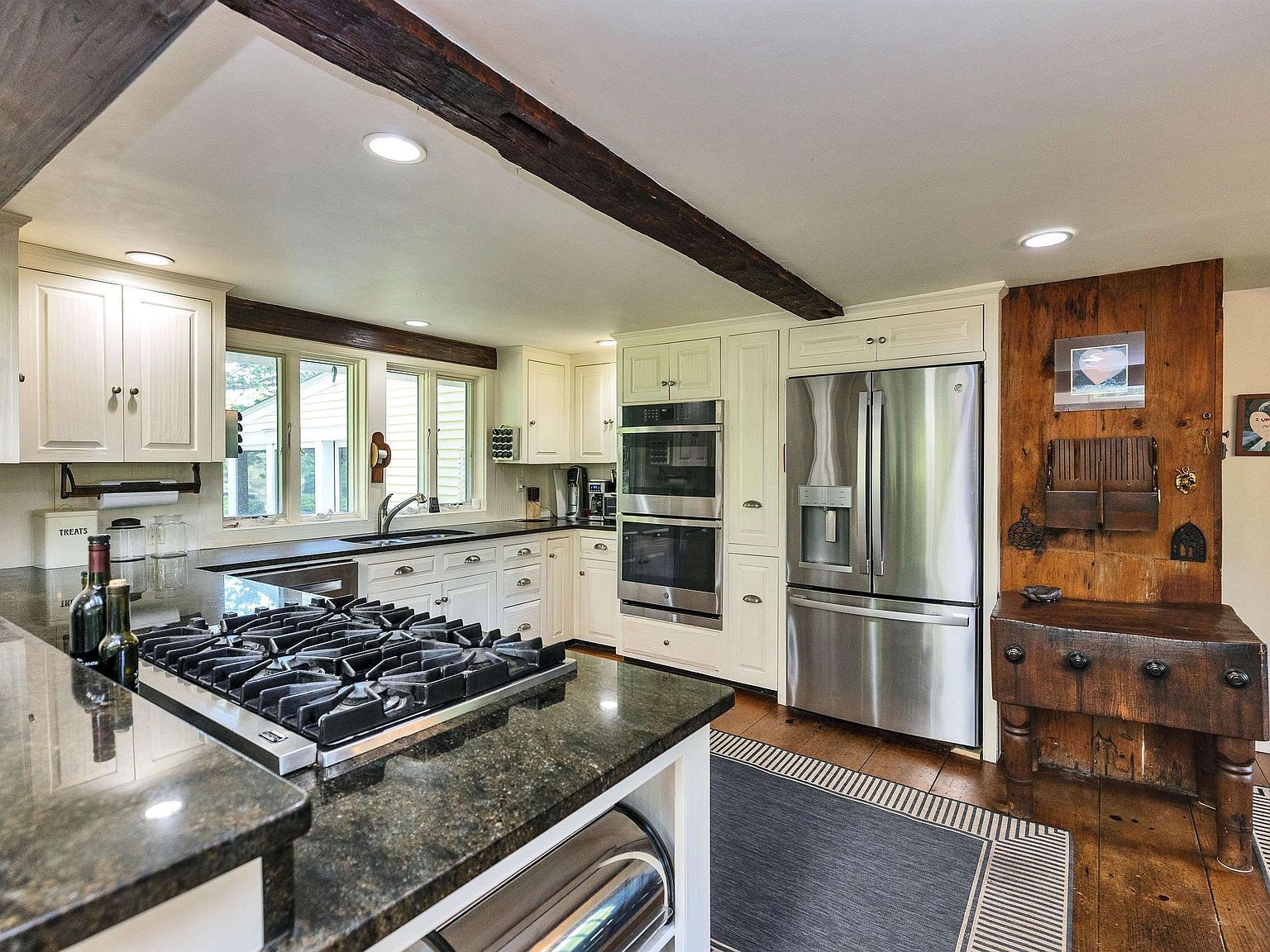 133 Hay Hill Rd Francestown, NH 03043  | Single Family