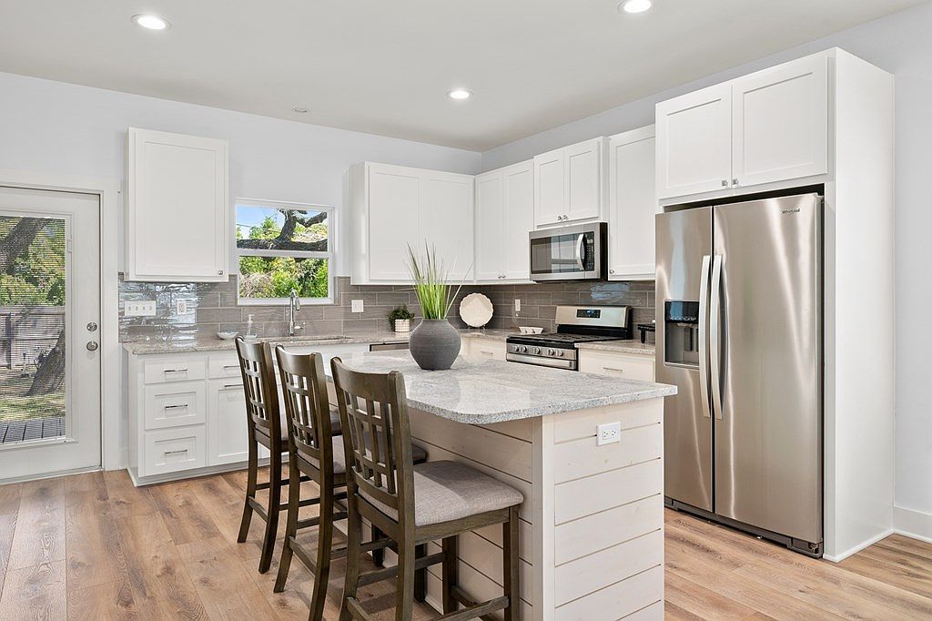 2008 Tule Park Dr Rockport, TX 78382  | Single Family