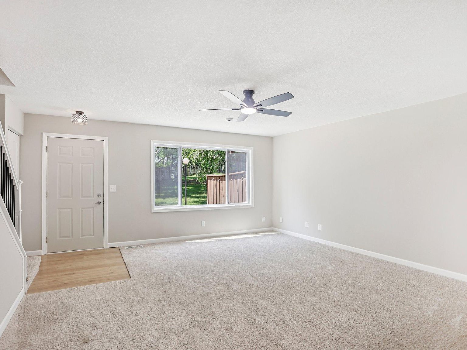 188 River Woods Ln Burnsville, MN 55337  | New build