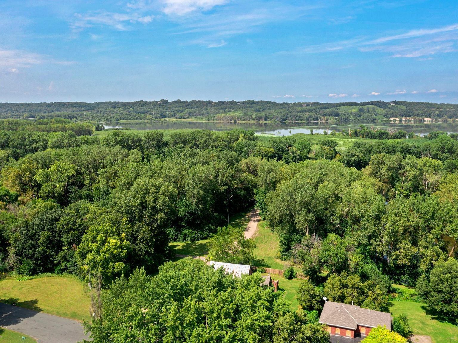 720 Bluff Ave E Shakopee, MN 55379  | Single Family