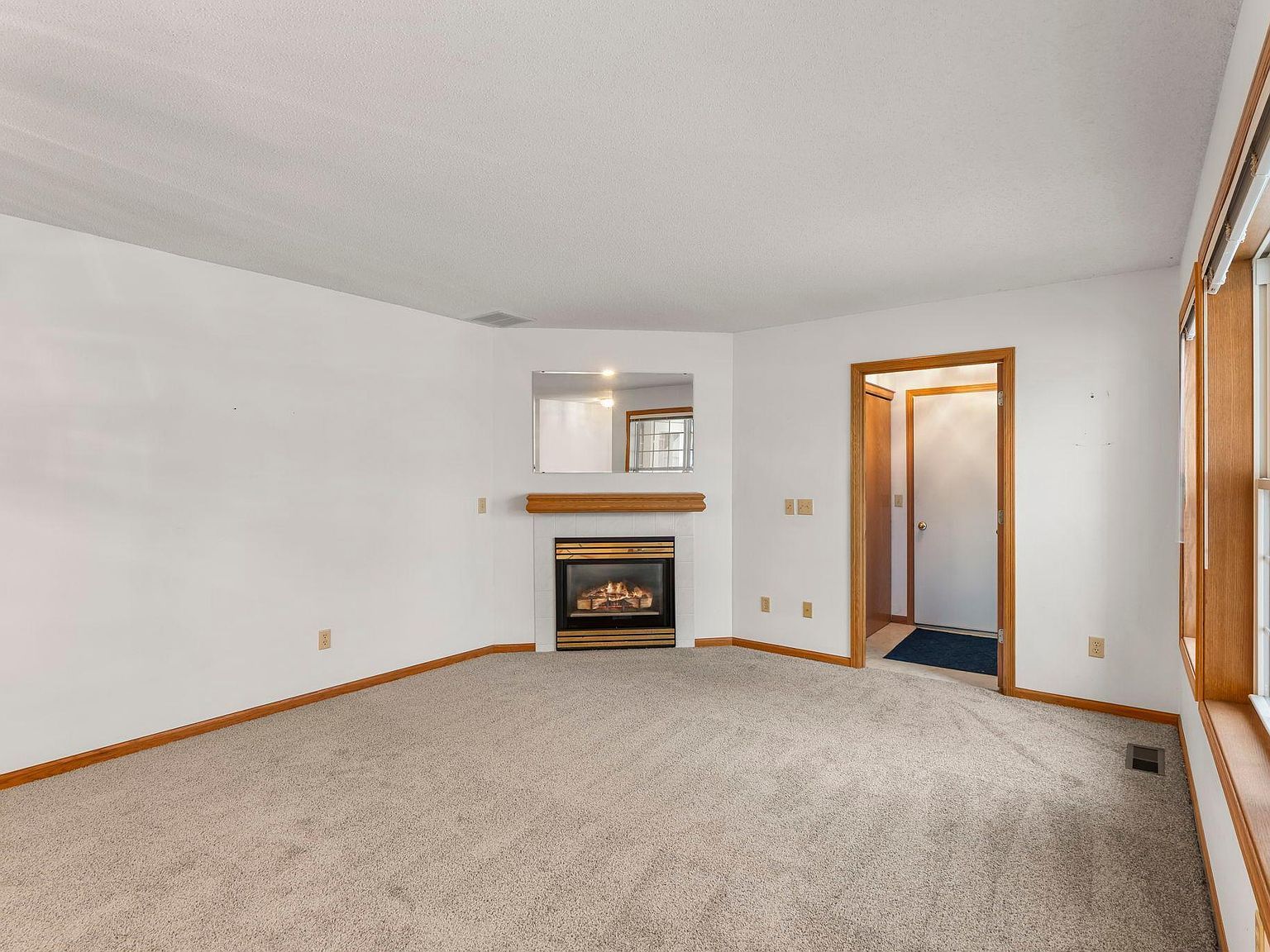 410 Sarazin St Shakopee, MN 55379  | New build