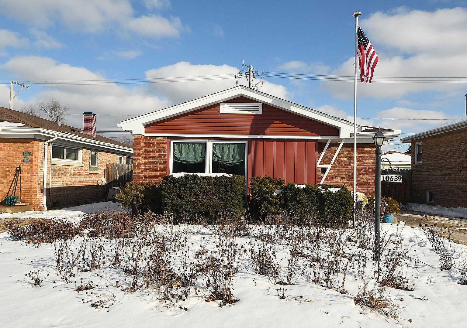 10639 S Kedzie Ave Chicago, IL 60655  | Single Family