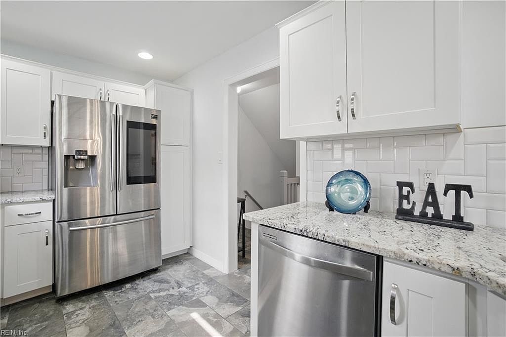 2302 Merry Oaks Ct Virginia Beach, VA 23451 | Condominium