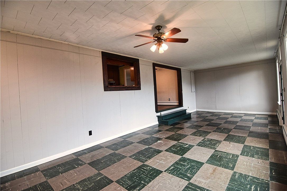 203 Oak Rd Oil City, PA 16301  | Single Family