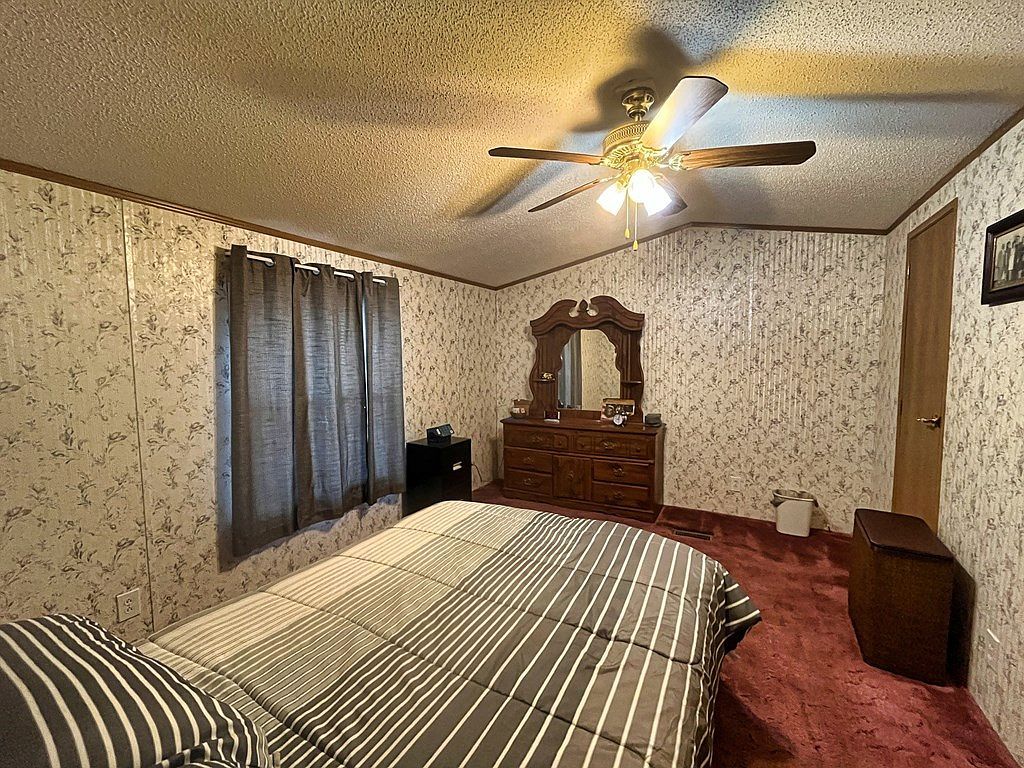 674 Grant St LOT 83 Franklin, PA 16323  | New build