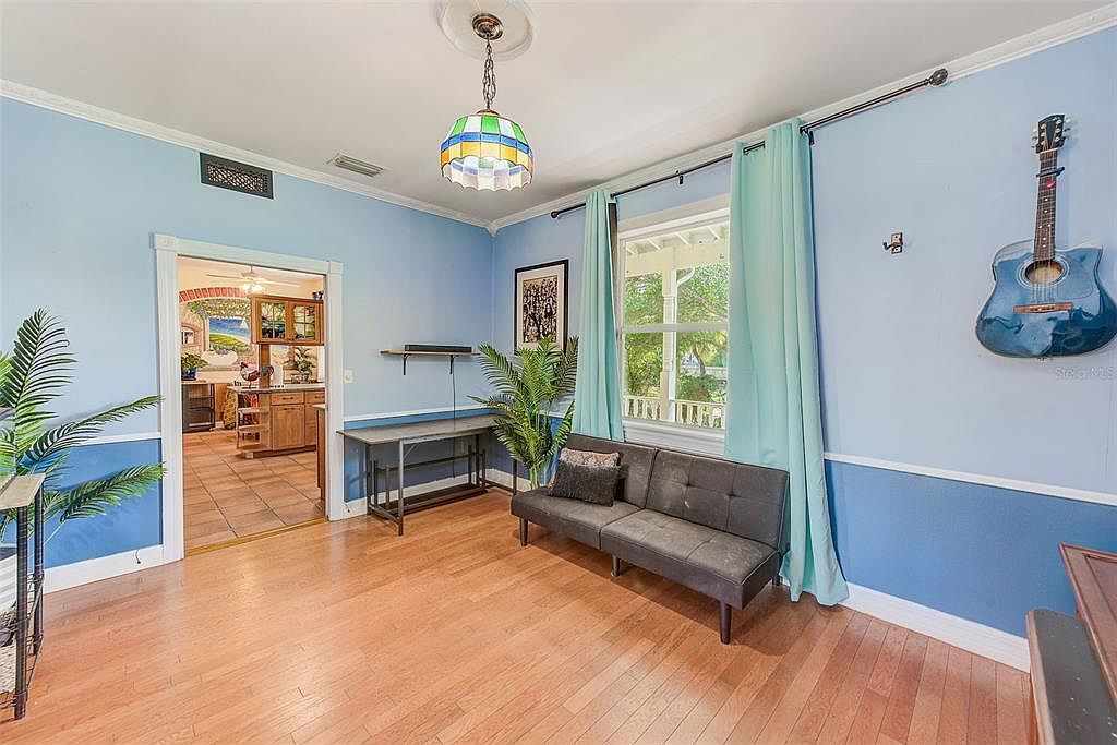 757 Bayshore Dr Tarpon Springs, FL 34689 | Single Family