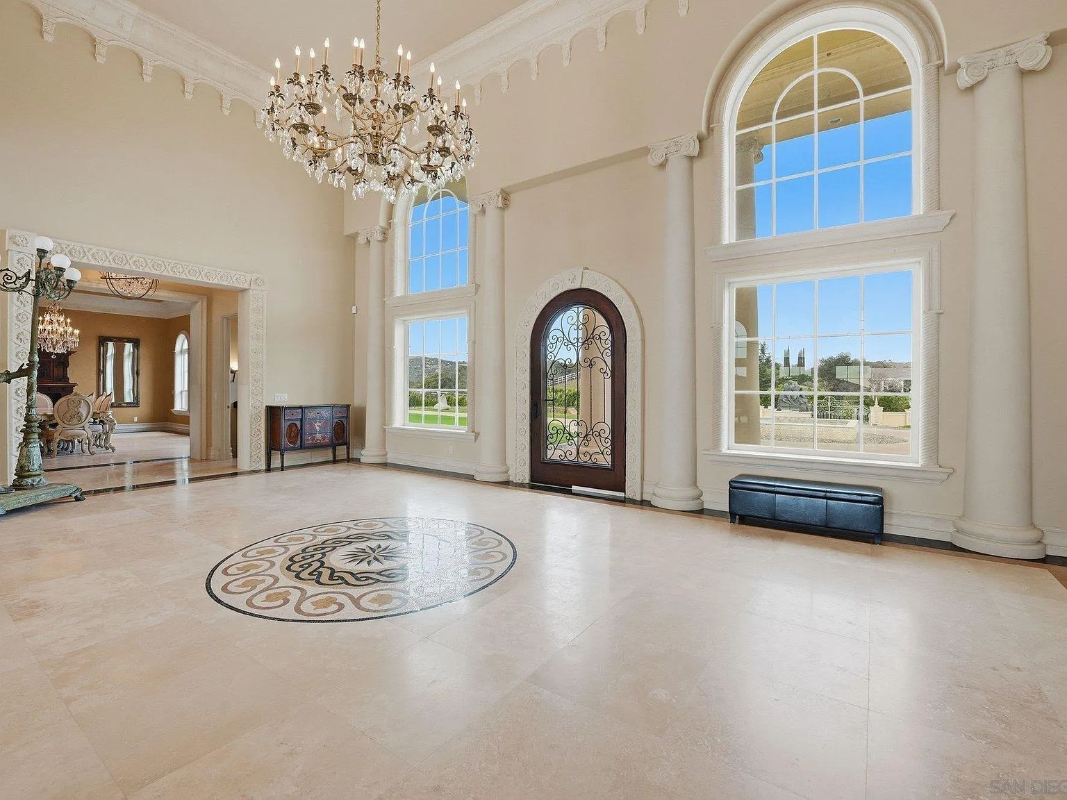 19319 Calle Juanito Murrieta, CA 92562  | Single Family